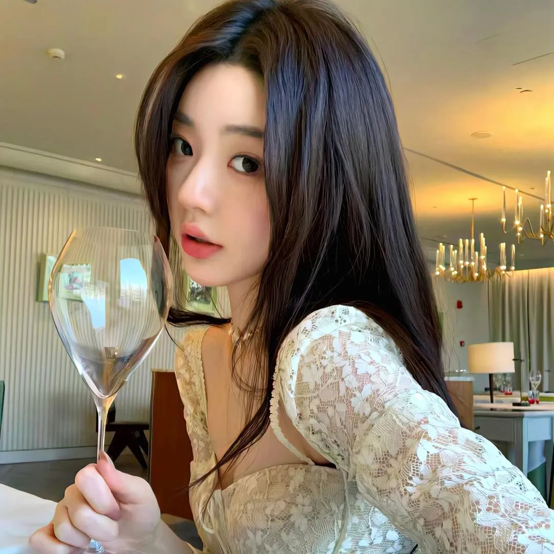 女猫